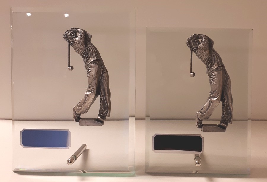 GLU-GO19 Glasstandaard met metalen Golfheer LAATSTE OP=OP!!